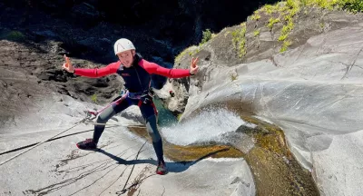 Canyon de Fleur Jaune - Cilaos - Vertigineux et Panoramique